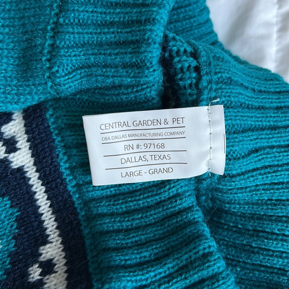 NWT - size: Large Dog Sweater - Picture 6 of 6